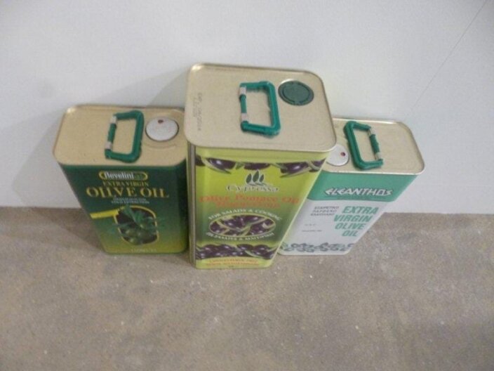 A Pre-Christmas Compilation